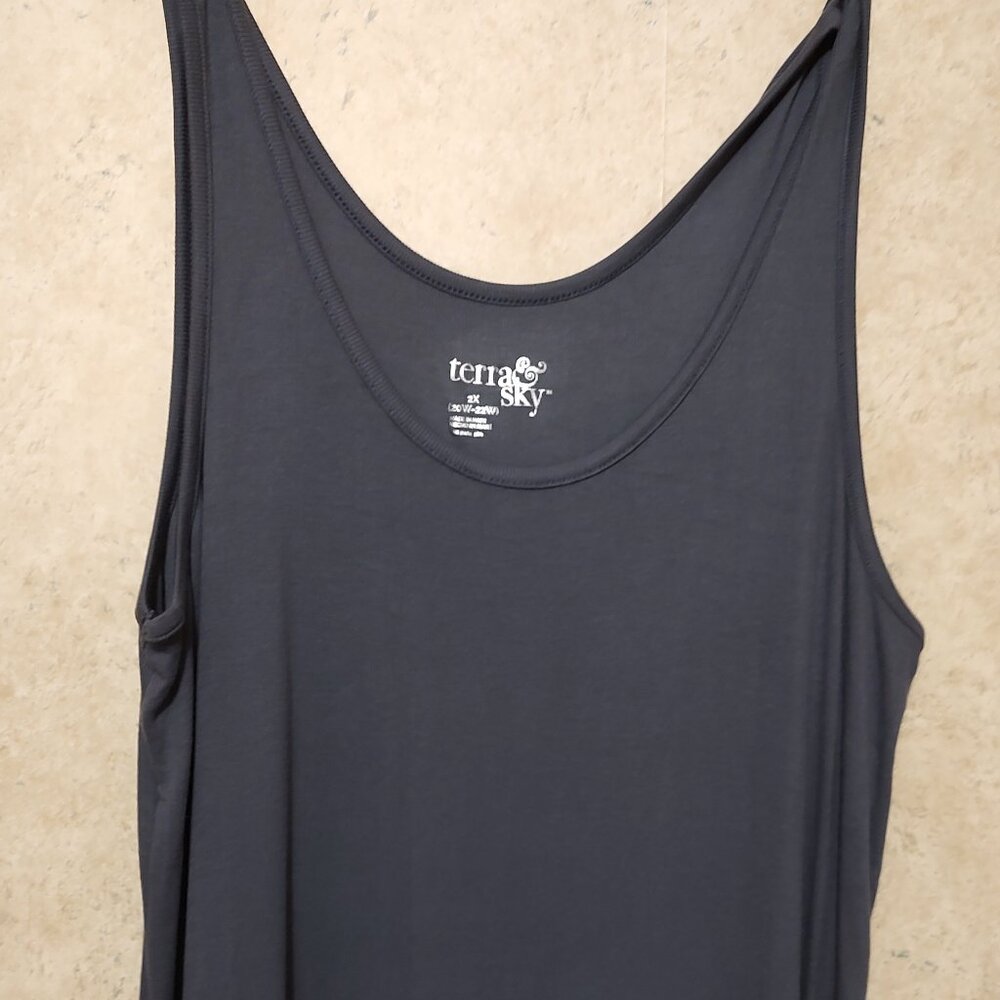 terra&sky. 2XL Long length Tank Top. NWOT
